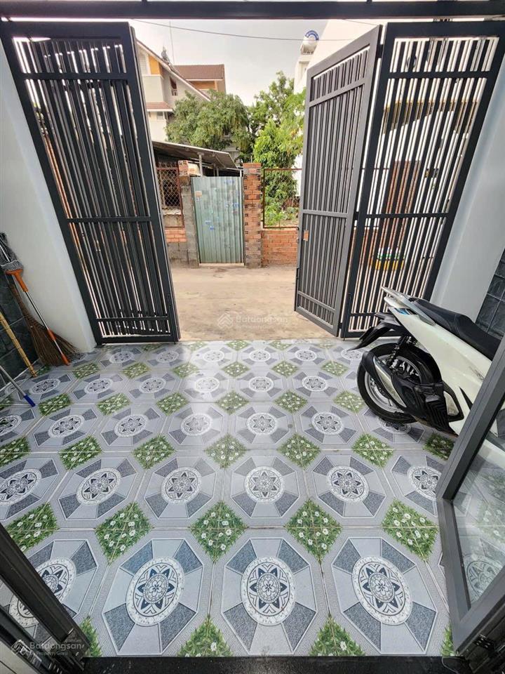 Nhà ngang 5m hiếm  gần go dĩ an 1km  chỉ 4,35 tỷ