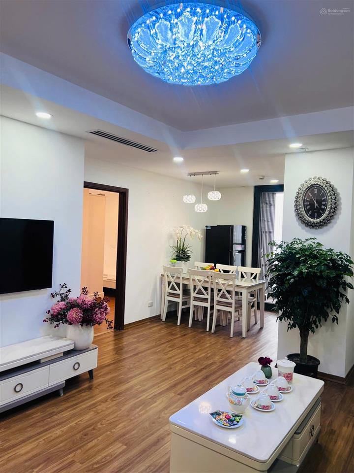Cho thuê căn hộ hà nội center point lê văn lương 70m2, 02 ngủ, full đồ, 16,5triệu.  0911 614 ***