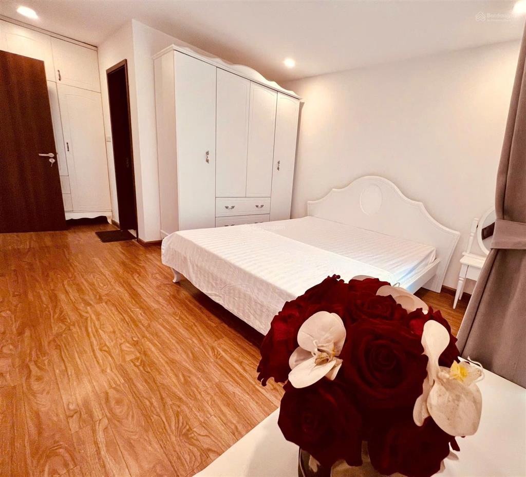 Cho thuê căn hộ hà nội center point lê văn lương 70m2, 02 ngủ, full đồ, 16,5triệu.  0911 614 ***