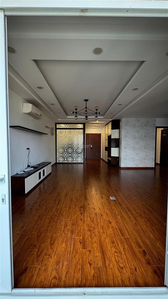 Cho thuê căn hộ vimeco ct4 nguyễn chánh, 148m2, 3 ngủ, full đầy đủ đồ, giá tốt.  0911 614 ***