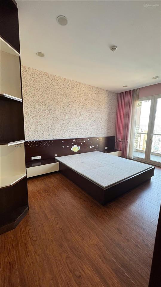 Cho thuê căn hộ vimeco ct4 nguyễn chánh, 148m2, 3 ngủ, full đầy đủ đồ, giá tốt.  0911 614 ***