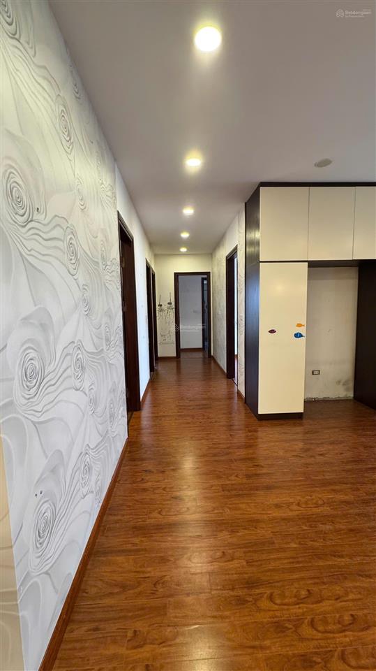 Cho thuê căn hộ vimeco ct4 nguyễn chánh, 148m2, 3 ngủ, full đầy đủ đồ, giá tốt.  0911 614 ***