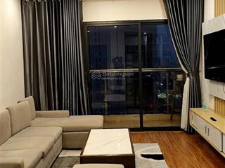 Cho thuê căn hộ golden west lê văn thiêm 23 ngủ, full đồ, có slot ôtô, giá 14,5 tr.  0918 682 ***