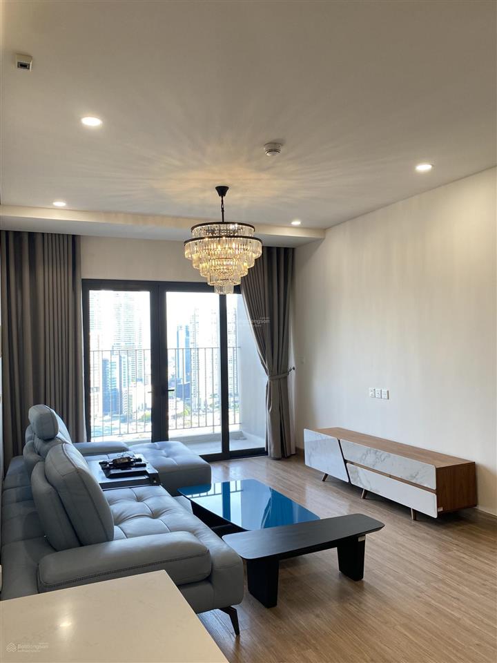 Bán căn hộ star city lê văn lương 160m2, 3 ngủ, full nội thất xịn, giá 15,3 tỷ. 0911 614 ***