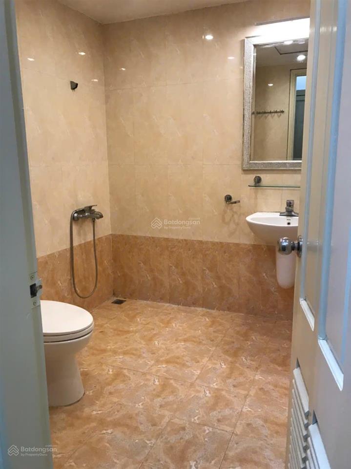 Cho thuê căn hộ trung hòa nhân chính 3 ngủ, đồ cơ bản, giá 17 triệu.  0911 614 ***