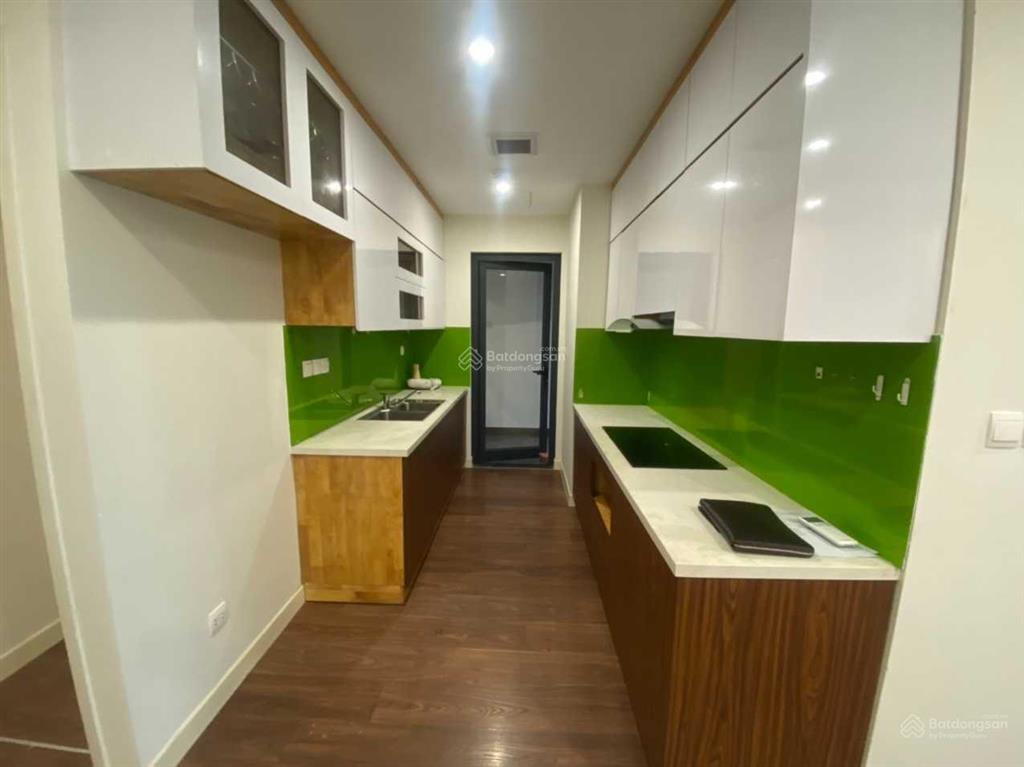 Cho thuê cc the golden palm lê văn lương, 80m2, 2 ngủ,full nội thất 16,5tr.  0911 614 ***