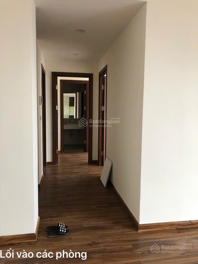 Cho thuê cc the golden palm lê văn lương, 84m2, 2 ngủ, đồ cơ bản 17tr.  0918 682 ***