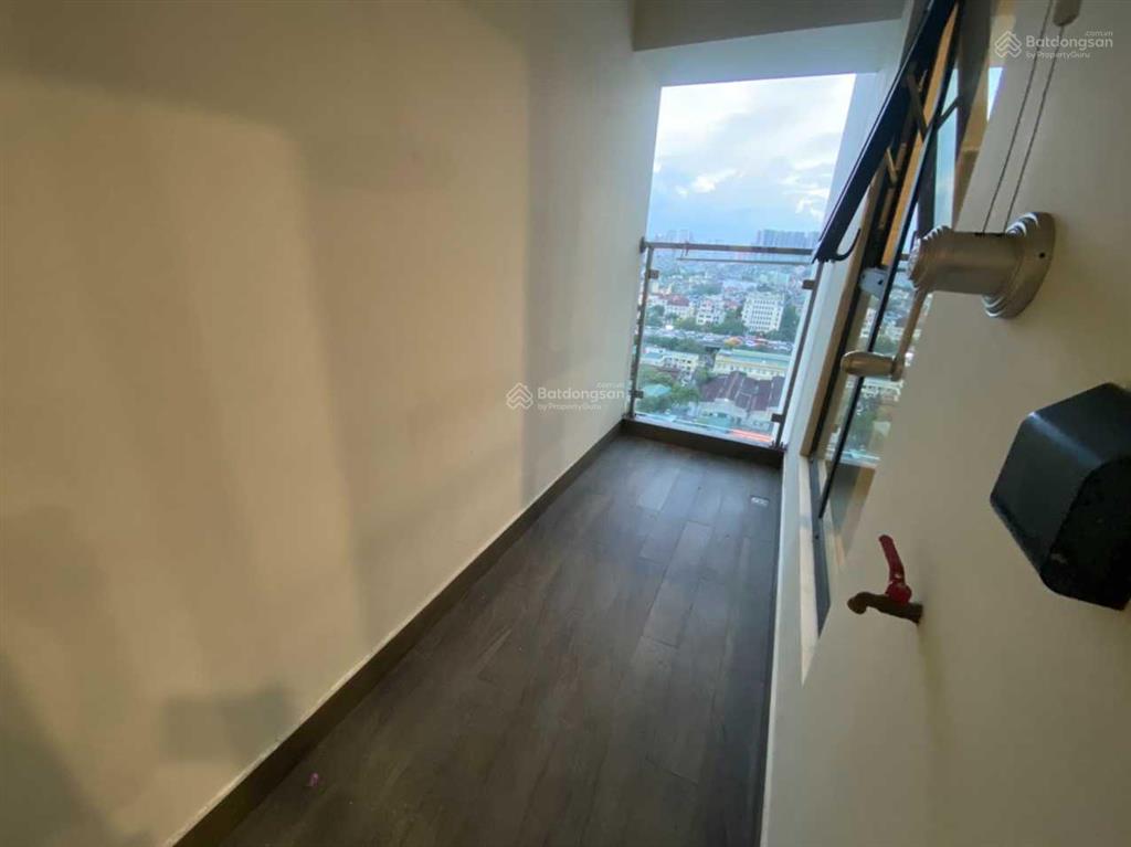 Cho thuê cc the golden palm lê văn lương, 84m2, 2 ngủ, đồ cơ bản 17tr.  0918 682 ***