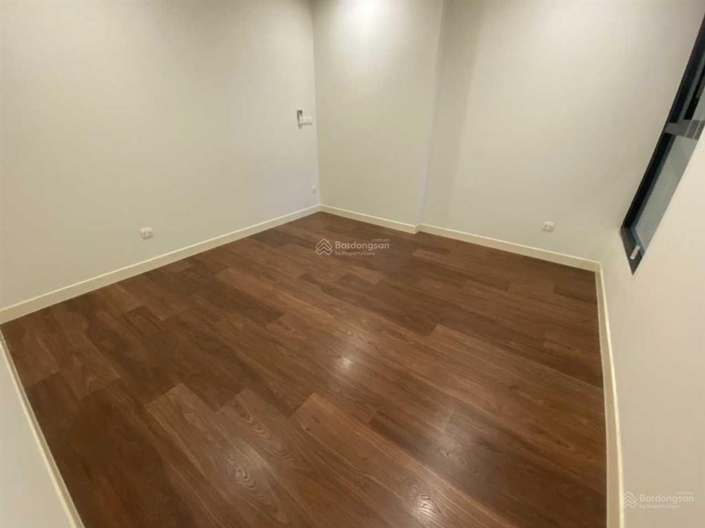 Cho thuê cc the golden palm lê văn lương, 84m2, 2 ngủ, đồ cơ bản 17tr.  0918 682 ***