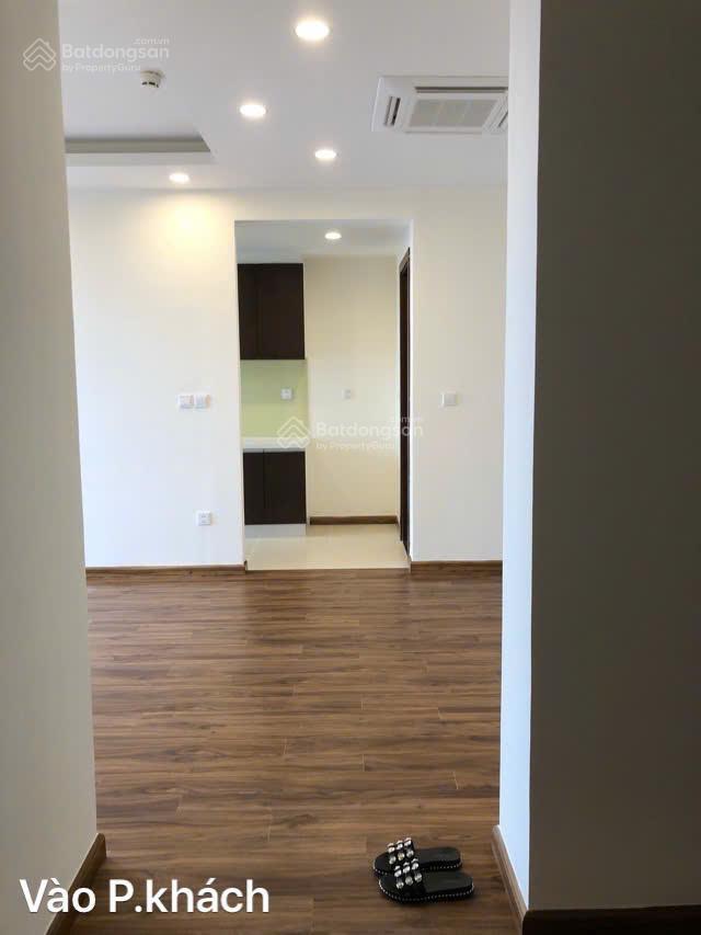 Cho thuê cc the golden palm lê văn lương, 84m2, 2 ngủ, đồ cơ bản 17tr.  0918 682 ***