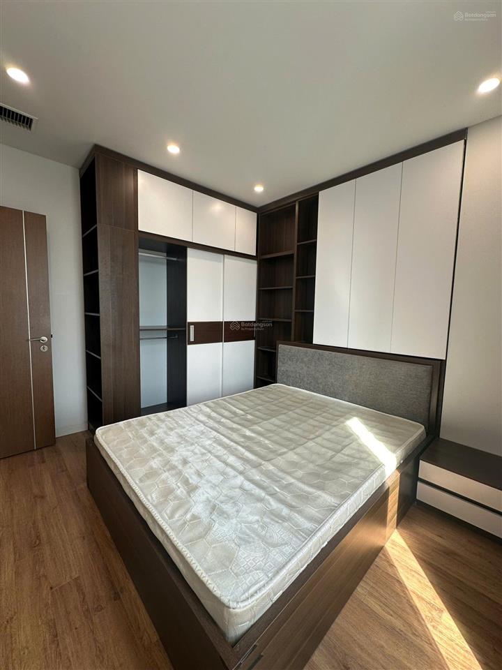 Cho thuê ch the legend 109 nguyễn tuân 89m2, 3 ngủ, full đồ 17,5triệu,  0911 614 ***