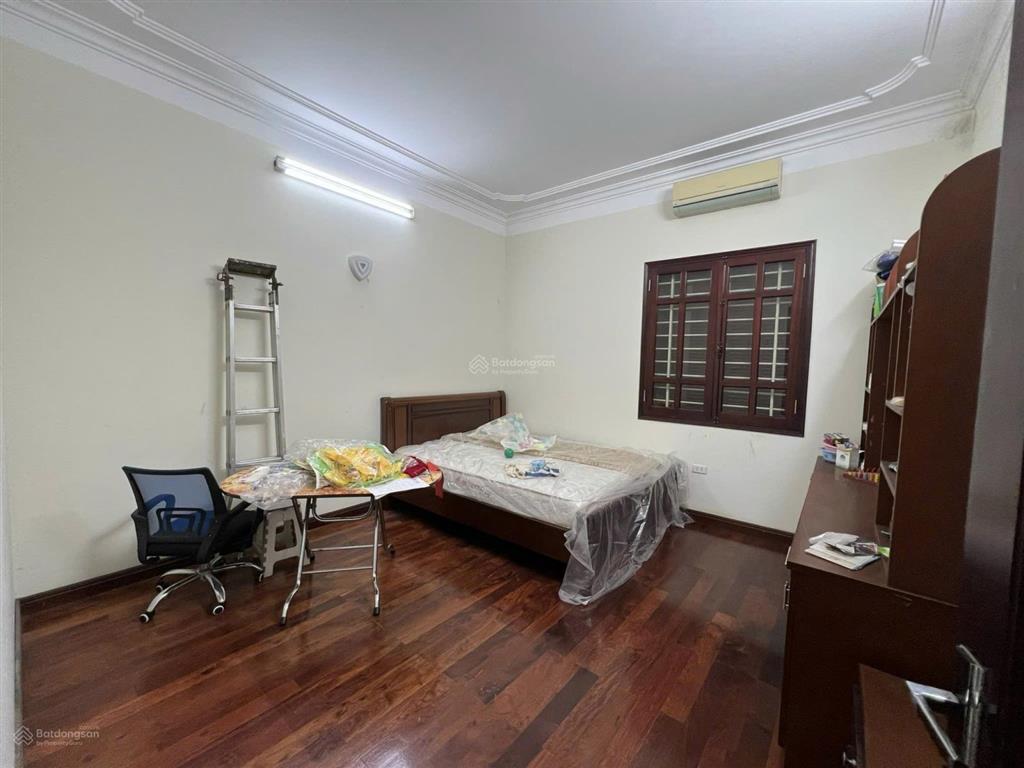 Cho thuê nhà riêng phố ngụy như kon tum, thanh xuân, 62m2, 5 tầng, 7 phòng ngủ, full đồ. 0911 614 ***