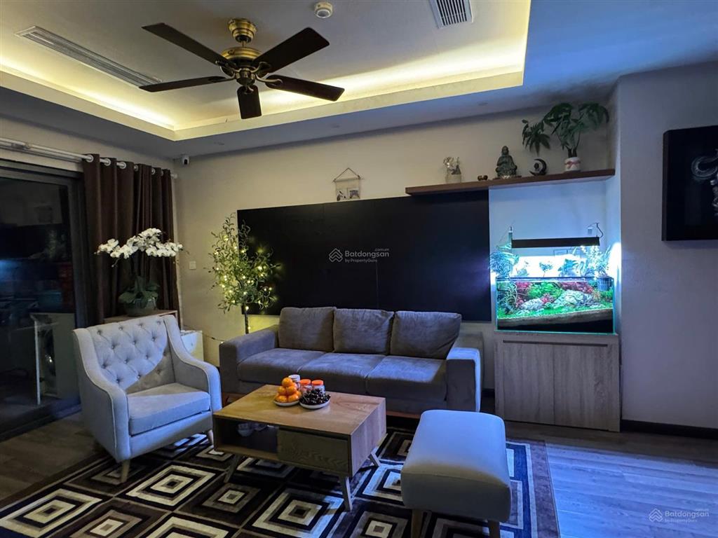 Cho thuê ch star city lê văn lương 100m2, 02 ngủ, full đẹp, 18.  0911 614 ***