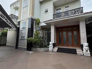 Cho thuê biệt thự thạnh xuân, quận 12, 8 phòng ngủ, 5wc, 27x19m, giá 33tr/th thương lượng