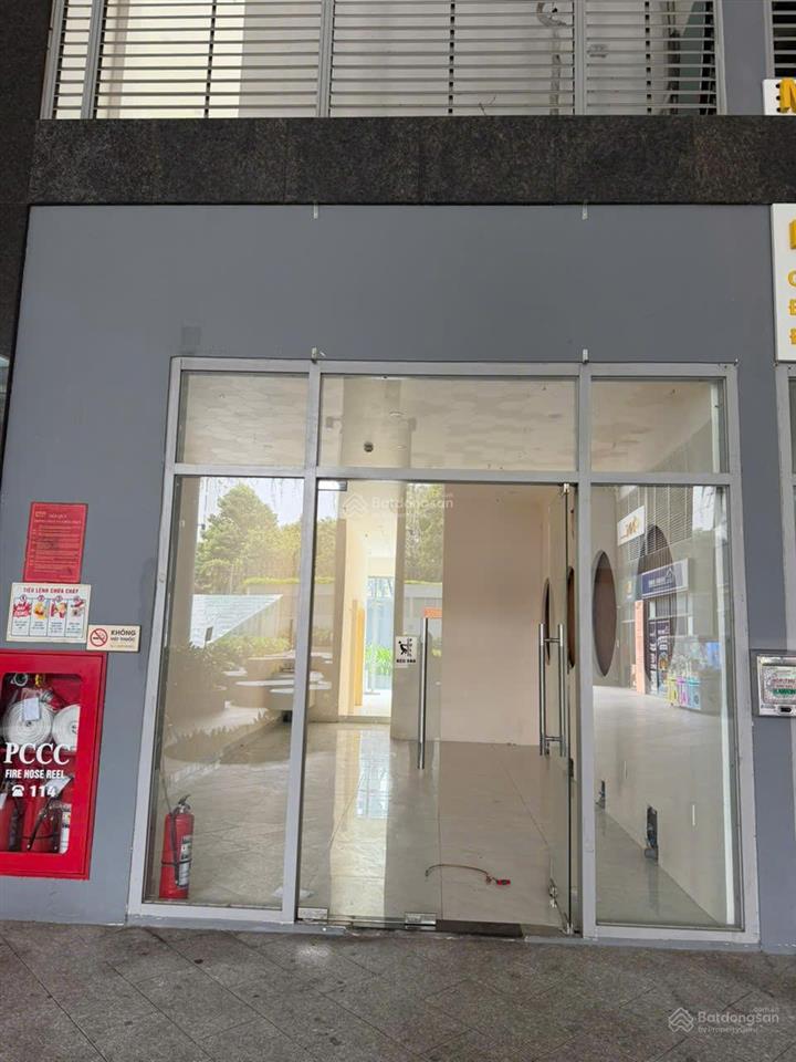 Cho thuê shophouse 2 mặt tiền happy one central 1 trệt, 1 lầu, hoàn thiện cơ bản giá 22tr, 155m2