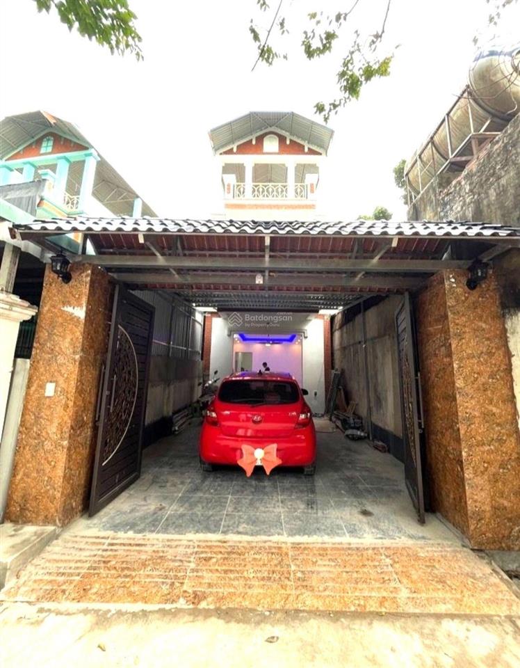 Thanh trì, nhà 3 tầng dân xây, 2 mặt ngõ, gara ô tô, diện tích 124m2, giá 11,5 tỷ