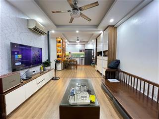 Cần bán gấp căn hộ chung cư 2 ngủ, 70m2 tại kdt mới hồng hà tứ hiệp thanh trì. tặng nội thất xịn
