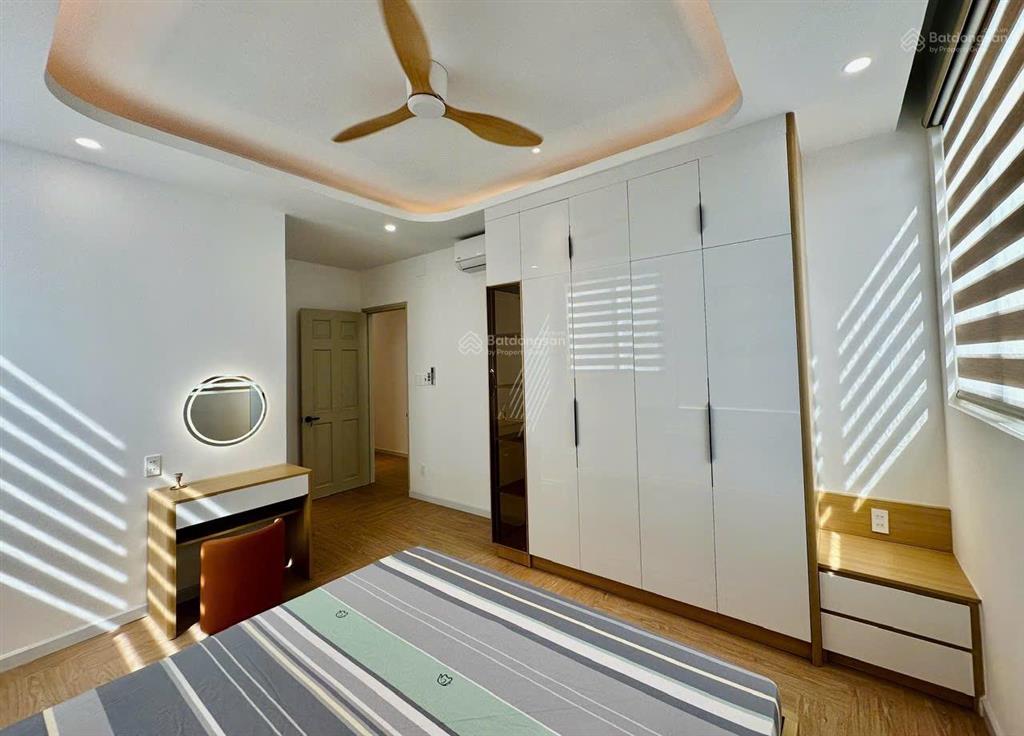 Căn góc, nhà mới decore, nội thất đầy đủ cao cấp 6.6 tỷ, shs hỗ trợ vay 124m2 (3 phòng ngủ + 2wc)