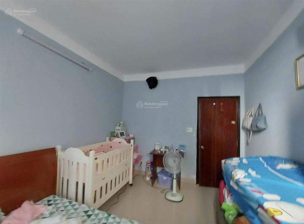 Duy nhất một căn 2.4 tỷ, 47m2 (1pn + 1wc) có ít nội thất, view nguyễn lương bằng, sổ sẵn hỗ trợ vay