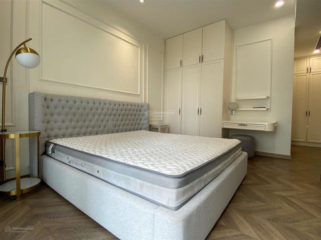 Cho thuê cc 3pn 2wc tại midtown phú mỹ hưng, 60 triệu, 131 m2