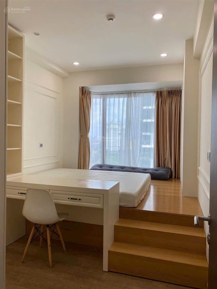 Cho thuê cc 3pn 2wc tại midtown phú mỹ hưng, 60 triệu, 131 m2