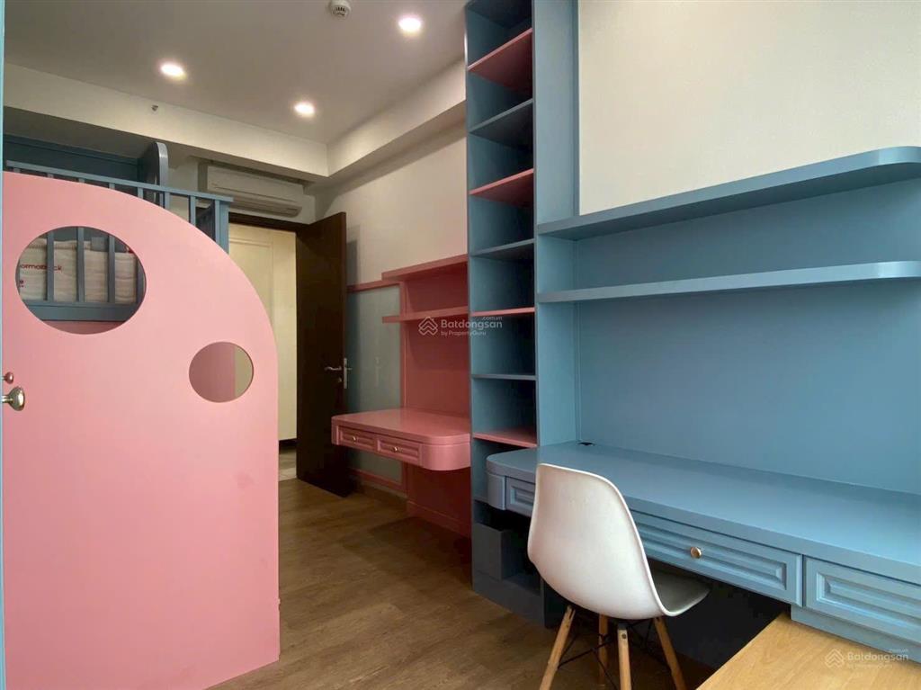 Cho thuê cc 3pn 2wc tại midtown phú mỹ hưng, 60 triệu, 131 m2