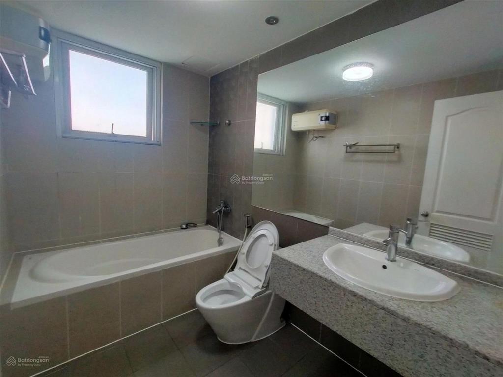Cho thuê gấp cc riverpark residence, quận 7, tp.hcm, 40 triệu vnd, 146 m2