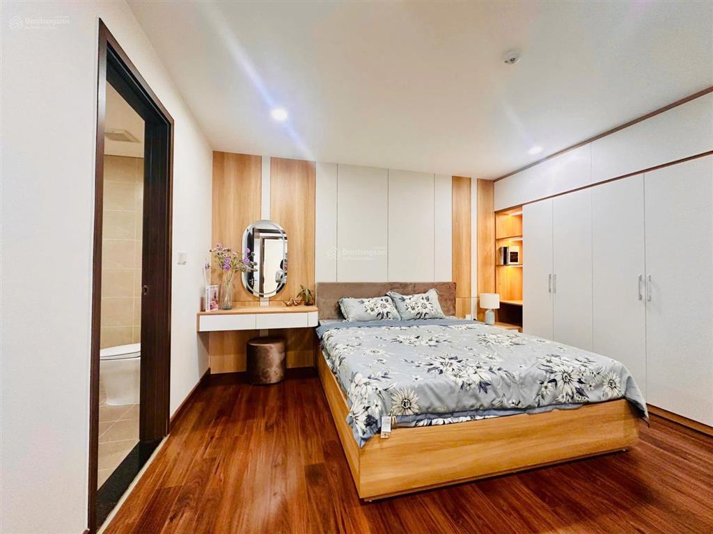 Căn chuyển nhượng hỗ trợ vay nh ls 6,5%, 1 căn view bể bơi, gọi em để xem nhà