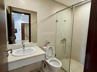 Cần bán căn hộ 4pn ở ct4 khu đô thị mễ trì hạ 122m giá 7.5 tỷ