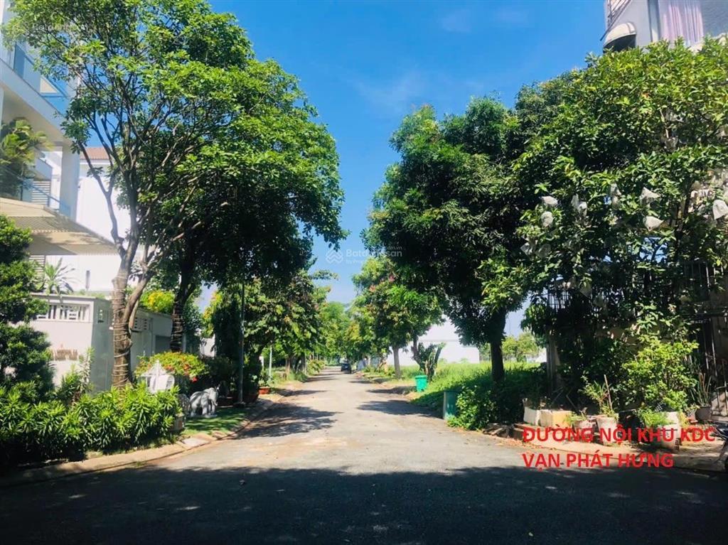 Bán căn biệt thự góc 1 trệt 3 lầu st 200m2, giá 14,8 tỷ tl, sổ hồng riêng, công chứng sang tên ngay