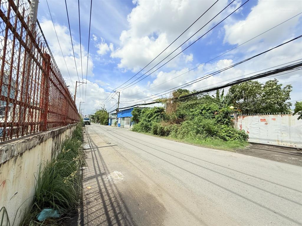 1823m2 ngay trung tâm quận 7 giáp quận 4, gần cảng bến nghé, gần kcx tân thuận, giá tốt, sổ sẵn