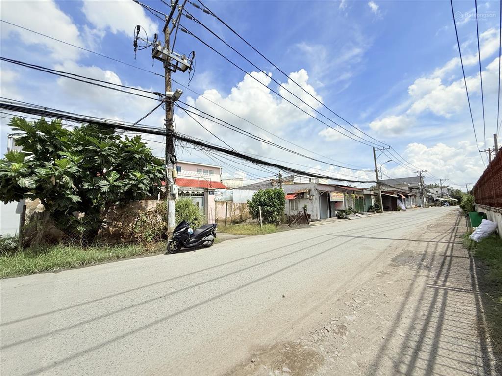 1823m2 ngay trung tâm quận 7 giáp quận 4, gần cảng bến nghé, gần kcx tân thuận, giá tốt, sổ sẵn