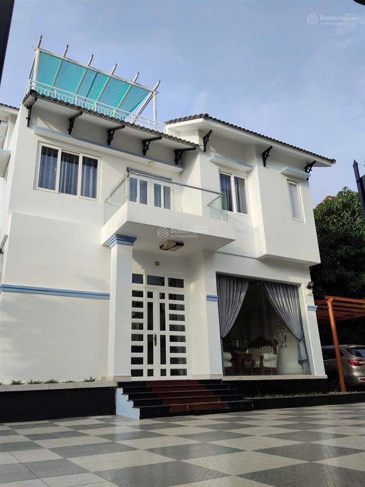Cần bán căn biệt thự vườn western land gần 500m2, giá tốt khu, nhà mới đẹp, tặng full nội thất
