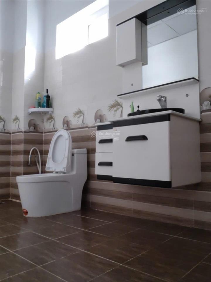 Cần bán căn biệt thự vườn western land gần 500m2, giá tốt khu, nhà mới đẹp, tặng full nội thất