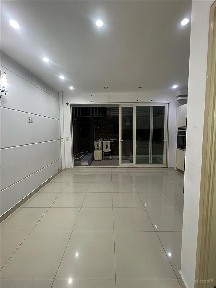 Cho thuê mặt bằng kinh doanh đa ngành kdc him lam, đường số d4 quận 7