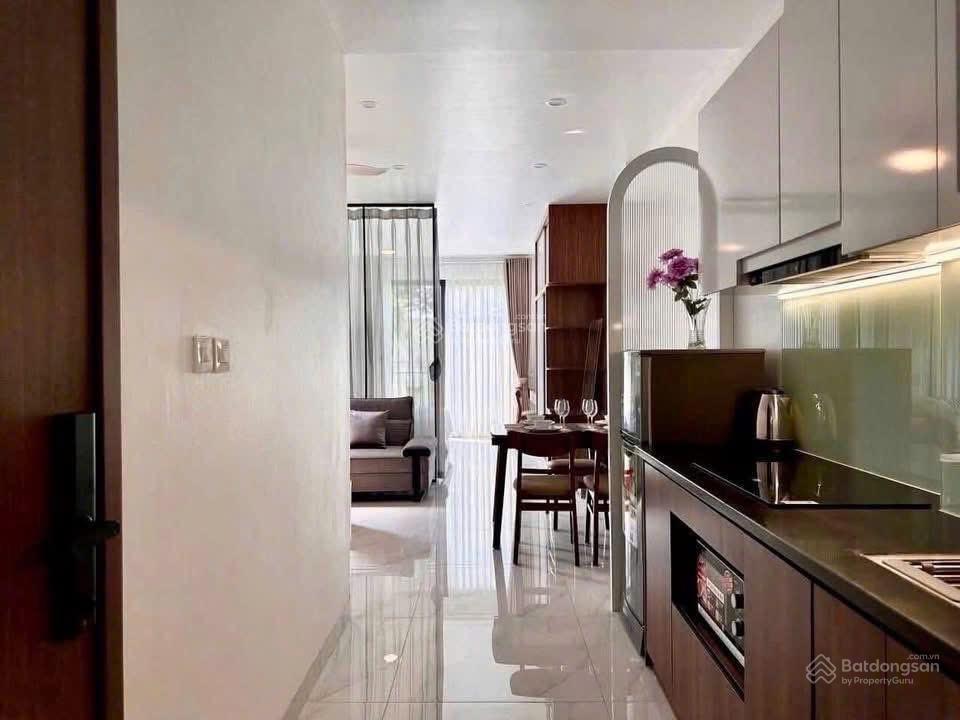 Cho thuê phòng có ban công có nội thất lam sơn, tân bình gần bệnh viện và trường đại học