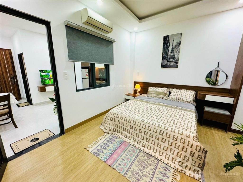 Cho thuê căn hộ 1pn 40m2, ban công, ngay nguyễn hữu cảnh landmark, gần metro văn thánh, full nt