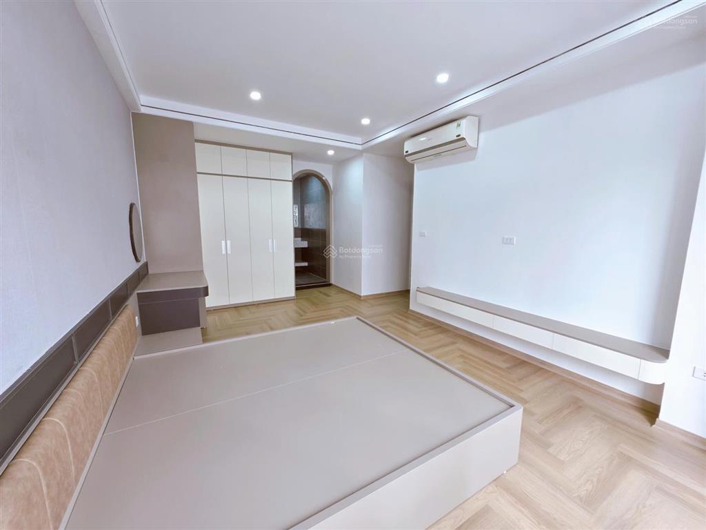 Bán căn hộ chung cư 2pn, 72m2, giá 5,9 tỷ tại tttm tsq, mỗ lao, hà đông, hà nội