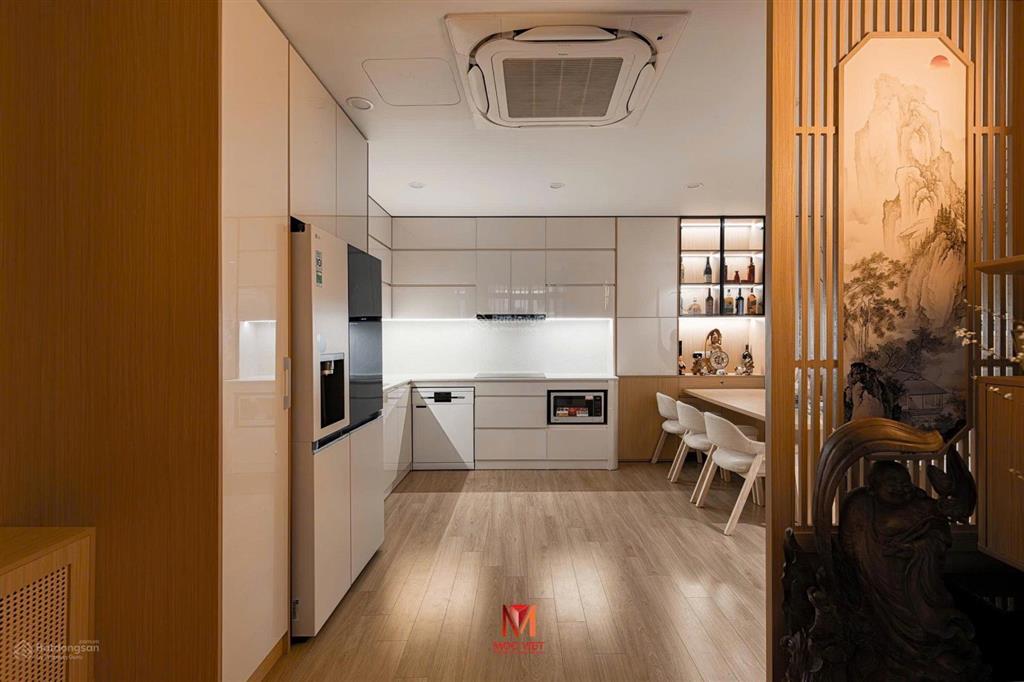 Bán ch hapulico complex, 12 tỷ, 102 m2, view đẹp, 3pn, 2wc, tại nguyễn huy tưởng, thanh xuân, hn