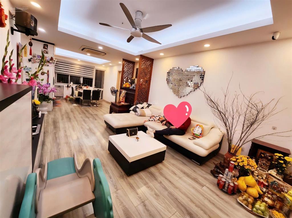 Chủ thiện chí bán căn góc 3pn + 2wc tại c37 bộ công an  bắc hà tower, 8,3 tỷ, 115m2, sẵn sổ