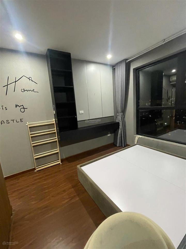 Chủ thiện chí bán căn góc 3pn + 2wc tại c37 bộ công an  bắc hà tower, 8,3 tỷ, 115m2, sẵn sổ