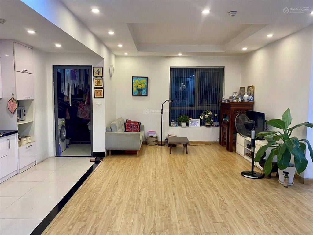 Chủ thiện chí căn 128m2 (3pn, 2wc) sẵn sổ, giá 6.9 tỷ tại goldsilk complex vạn phúc, hà đông