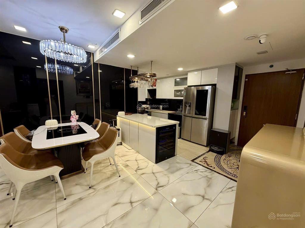 Chủ thiện chí bán căn góc 110m(3n2wc) sẵn sổ, full nội thất, giá 13 tỷ tại rivera park, thanh xuân