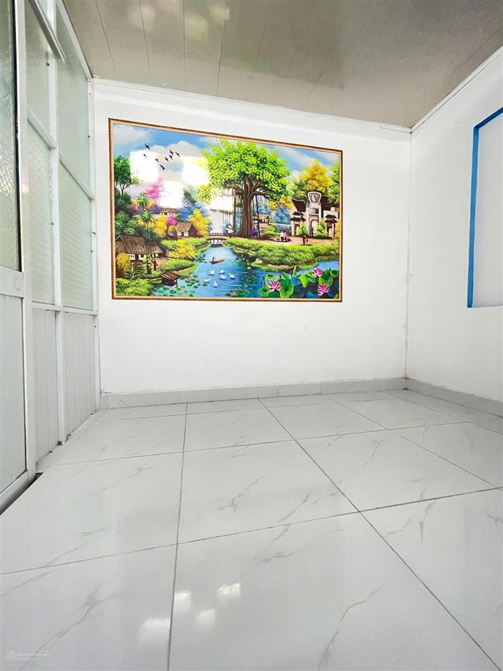 Bán nhà riêng 30m2 tặng full nội thất chỉ 600 triệu vnd