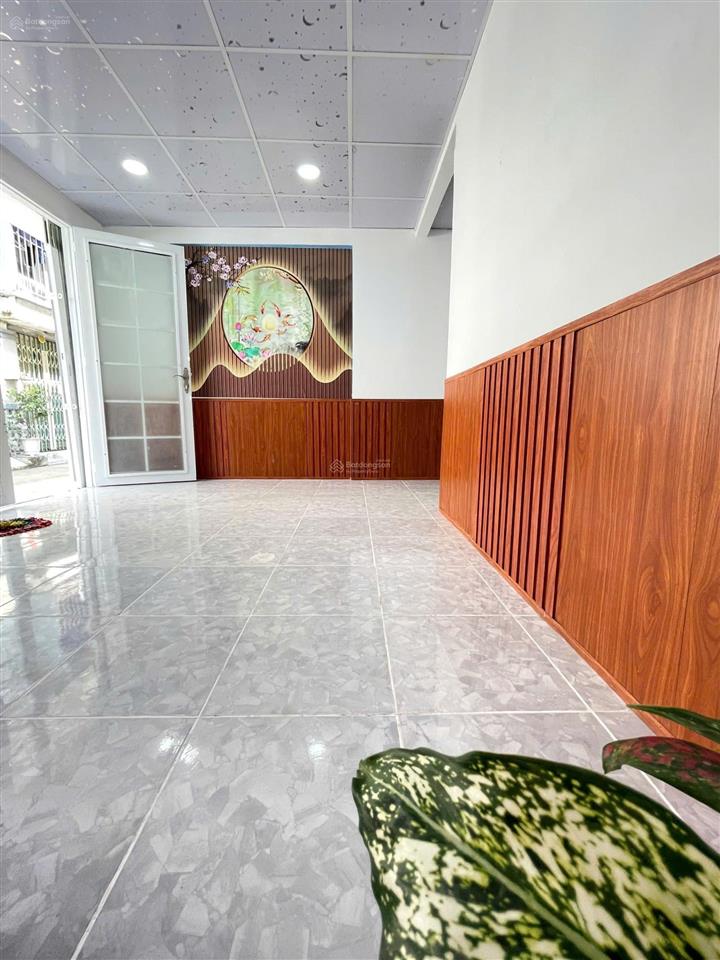 Bán nhà riêng 30m2 tặng full nội thất chỉ 600 triệu vnd