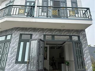 Chủ nhà cần tiền trả nợ trước tết ,bán nhà riêng vị trí siêu đẹp mặt tiền rộng bao la giá cực hời