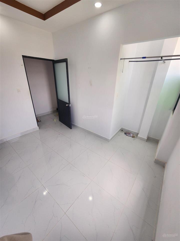 Bán nhà riêng 2pn, 2wc, 400 triệu, 33.6m2, chính chủ hàng hiếm