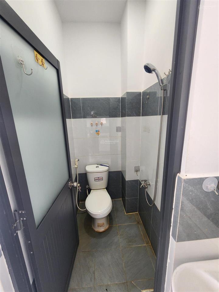 Bán nhà riêng 2pn, 2wc, 400 triệu, 33.6m2, chính chủ hàng hiếm