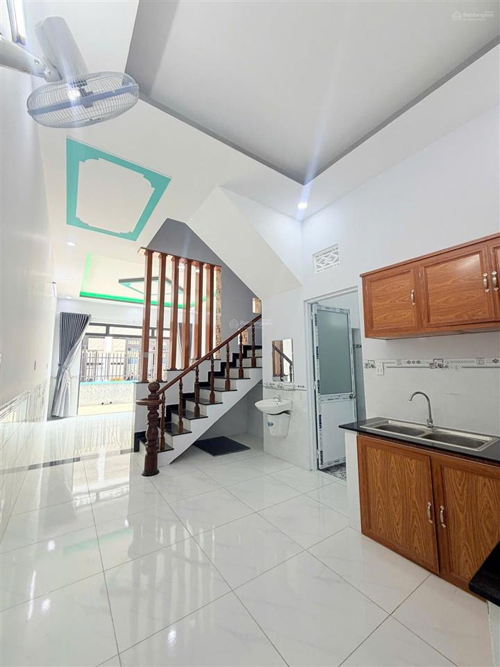 Bán nhà riêng 2pn, 2wc 900 triệu, 40m2 tại cầu lớn, hóc môn, hồ chí minh