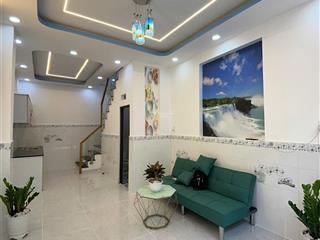 Bán nhà riêng tại đường nguyễn văn bứa, 800 triệu, 32m2, giá siêu hời hot!